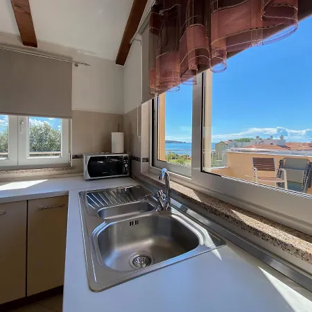 Sabina Апартаменты *