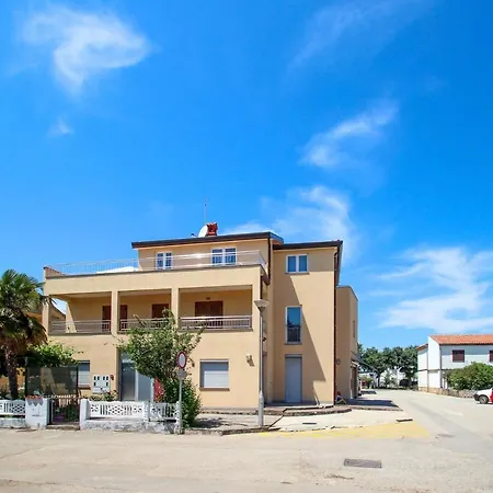 Sabina Novigrad Istria