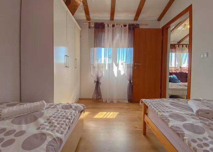 Sabina Novigrad Istria